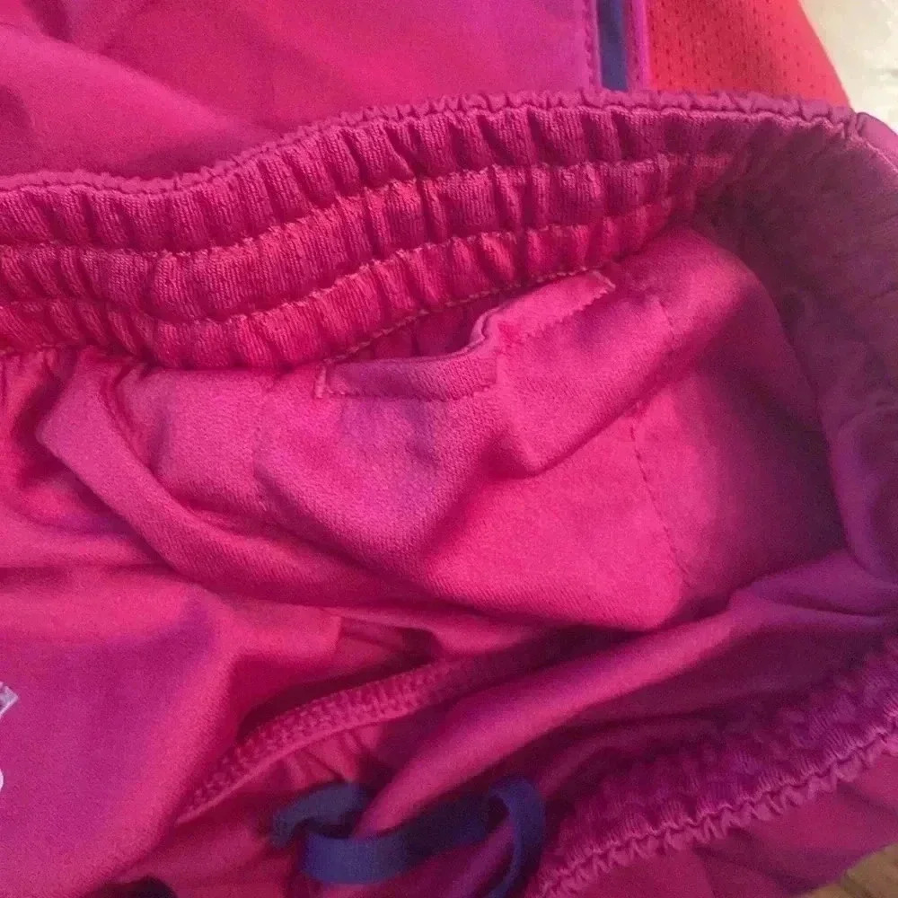 Nike Dri-fit women’s running shorts - magenta/red- inside pocket - medium - Picture 4 of 5